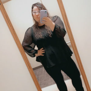 Meet your Posher, Kimberly